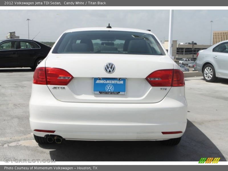 Candy White / Titan Black 2012 Volkswagen Jetta TDI Sedan