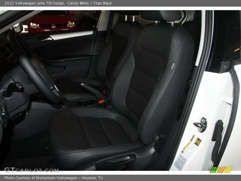 Candy White / Titan Black 2012 Volkswagen Jetta TDI Sedan