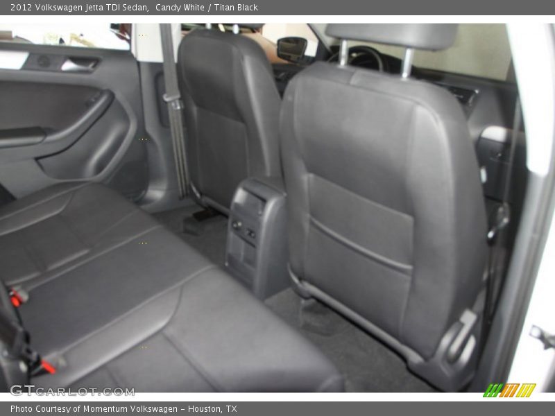 Candy White / Titan Black 2012 Volkswagen Jetta TDI Sedan