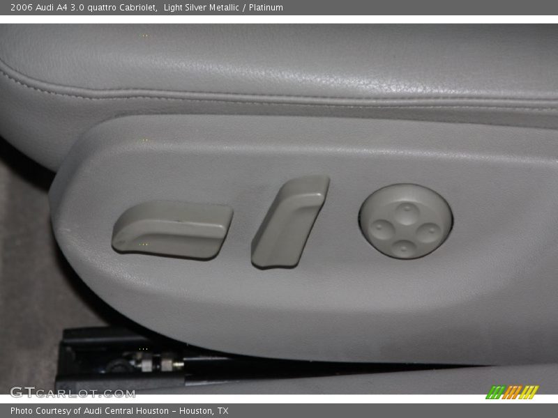 Light Silver Metallic / Platinum 2006 Audi A4 3.0 quattro Cabriolet