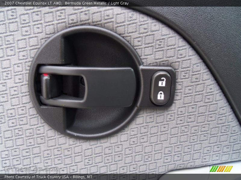 Bermuda Green Metallic / Light Gray 2007 Chevrolet Equinox LT AWD