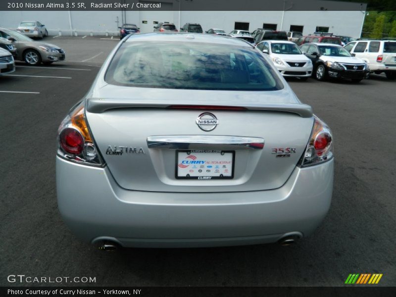 Radiant Silver / Charcoal 2010 Nissan Altima 3.5 SR
