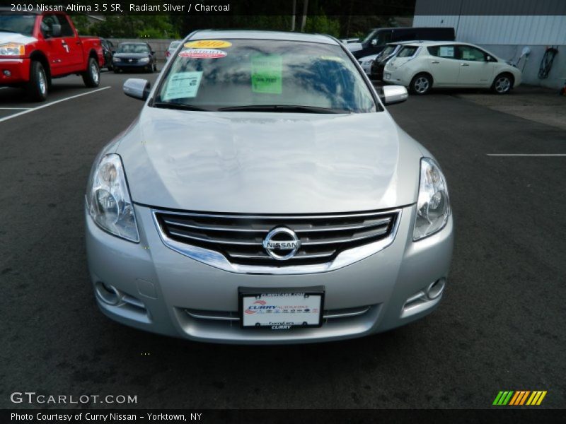 Radiant Silver / Charcoal 2010 Nissan Altima 3.5 SR