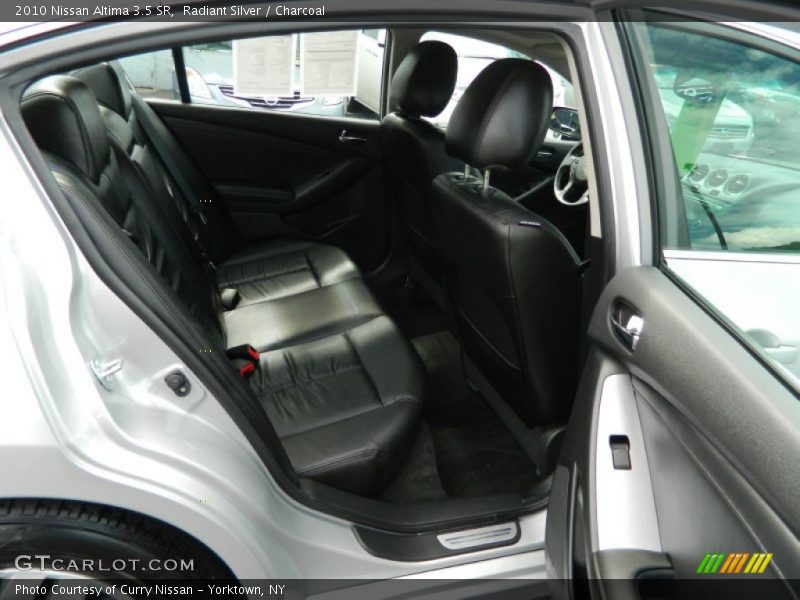 Radiant Silver / Charcoal 2010 Nissan Altima 3.5 SR