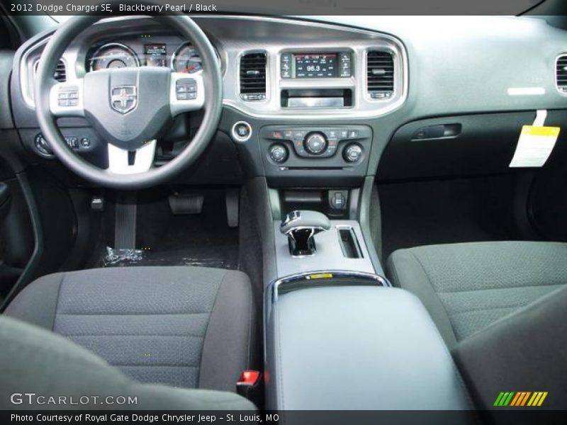Blackberry Pearl / Black 2012 Dodge Charger SE