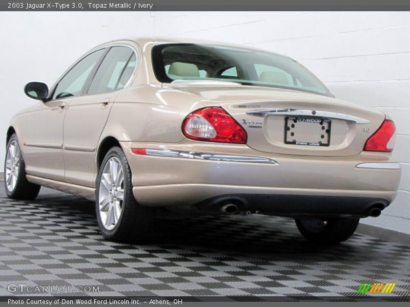 Topaz Metallic / Ivory 2003 Jaguar X-Type 3.0