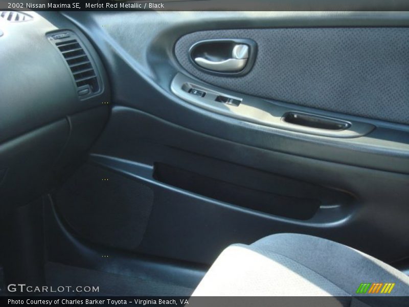 Merlot Red Metallic / Black 2002 Nissan Maxima SE