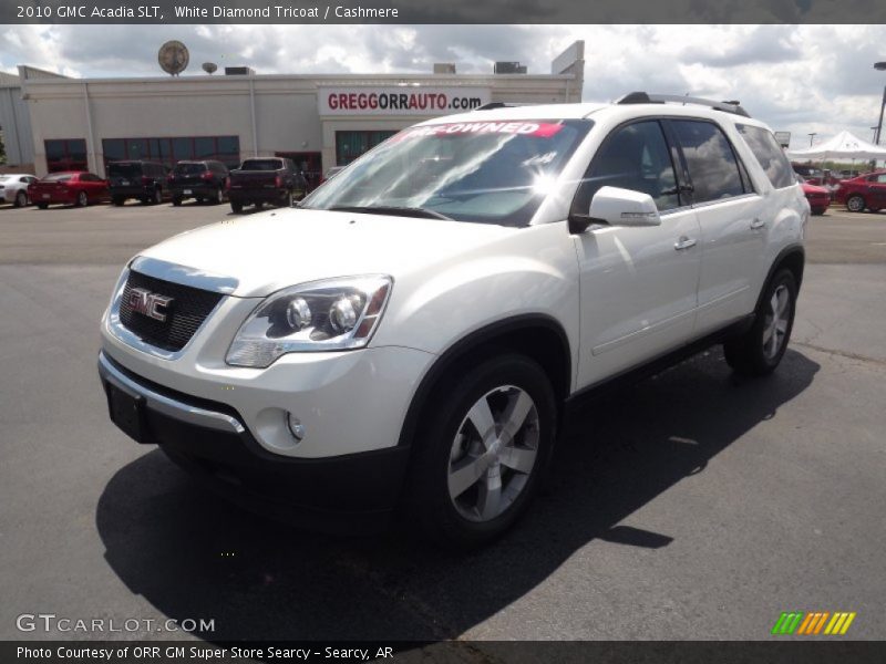 White Diamond Tricoat / Cashmere 2010 GMC Acadia SLT