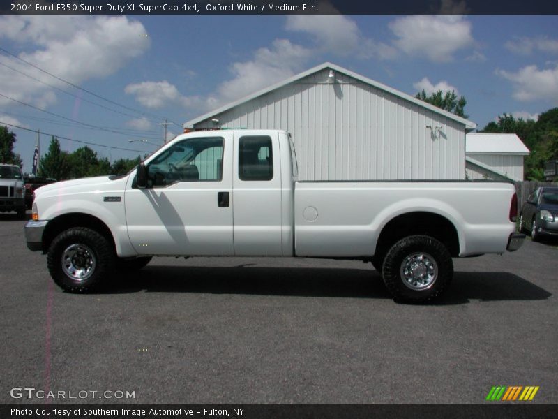 Oxford White / Medium Flint 2004 Ford F350 Super Duty XL SuperCab 4x4