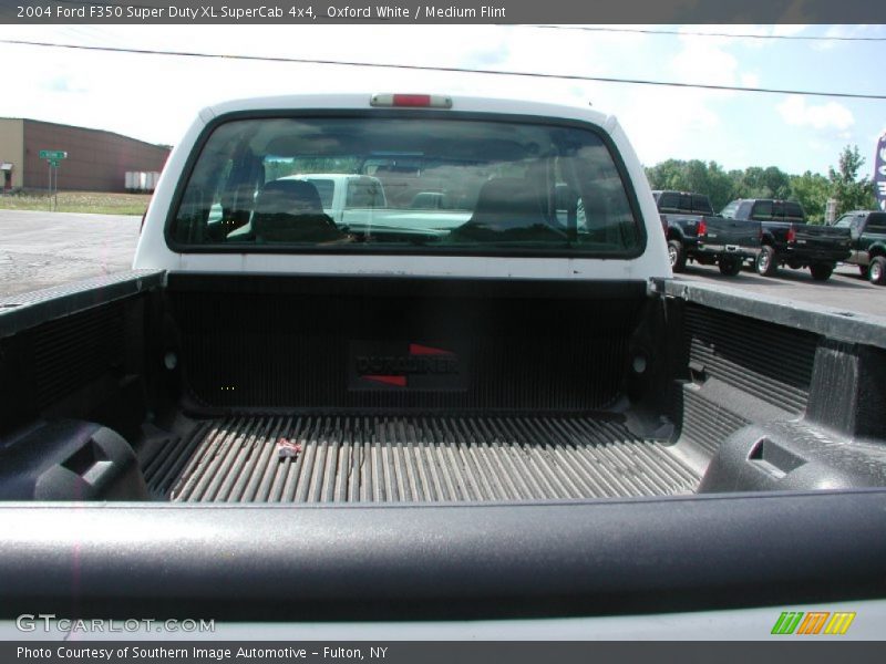 Oxford White / Medium Flint 2004 Ford F350 Super Duty XL SuperCab 4x4