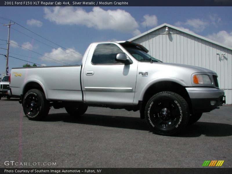Silver Metallic / Medium Graphite 2001 Ford F150 XLT Regular Cab 4x4