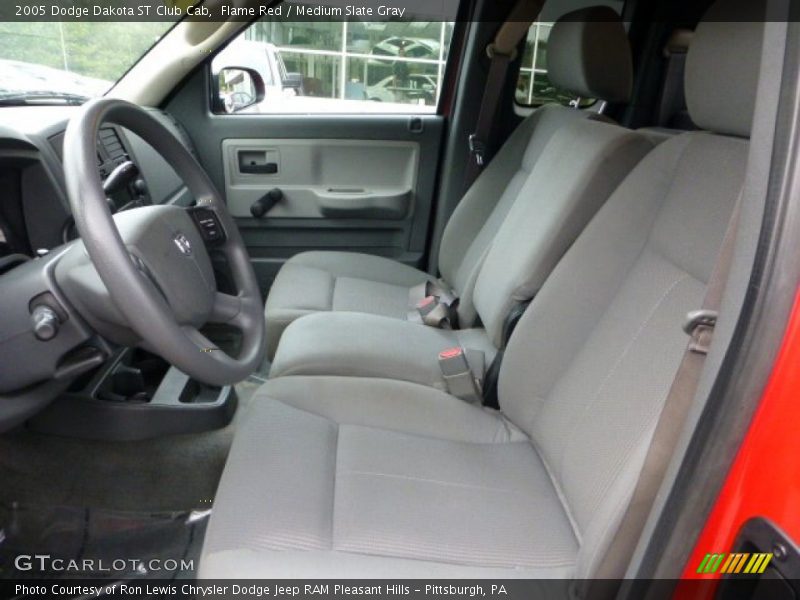 Flame Red / Medium Slate Gray 2005 Dodge Dakota ST Club Cab