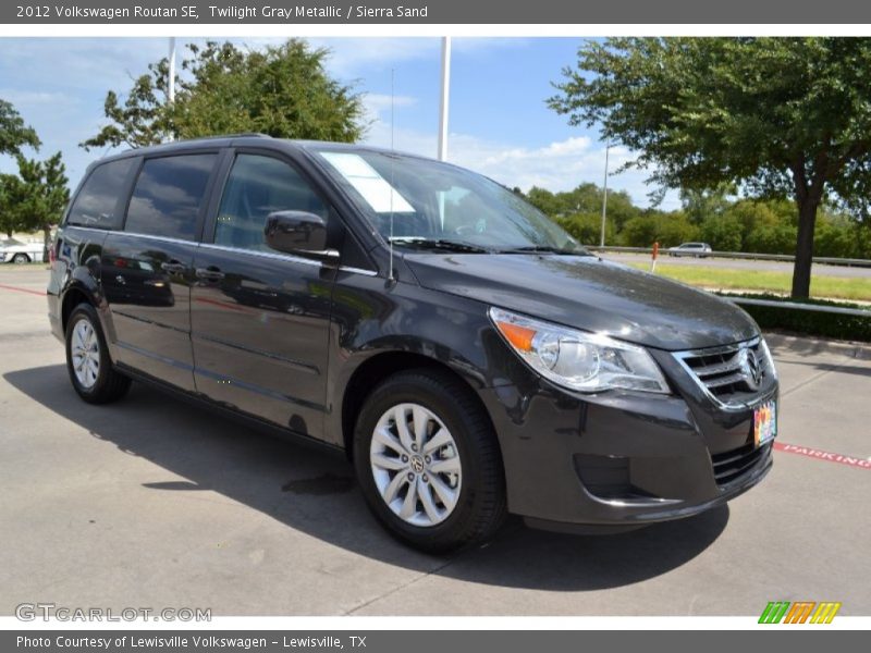 Twilight Gray Metallic / Sierra Sand 2012 Volkswagen Routan SE