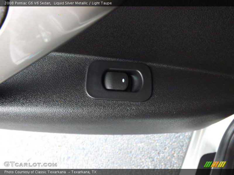 Liquid Silver Metallic / Light Taupe 2008 Pontiac G6 V6 Sedan