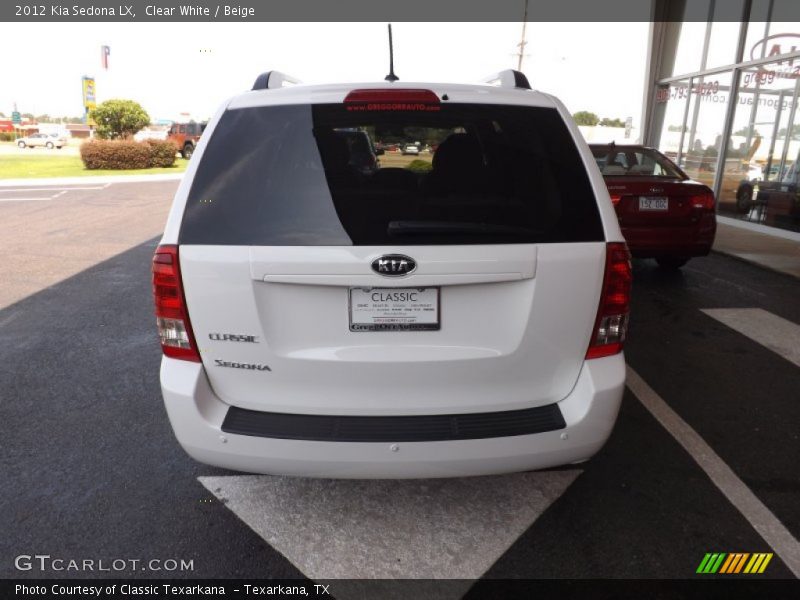 Clear White / Beige 2012 Kia Sedona LX