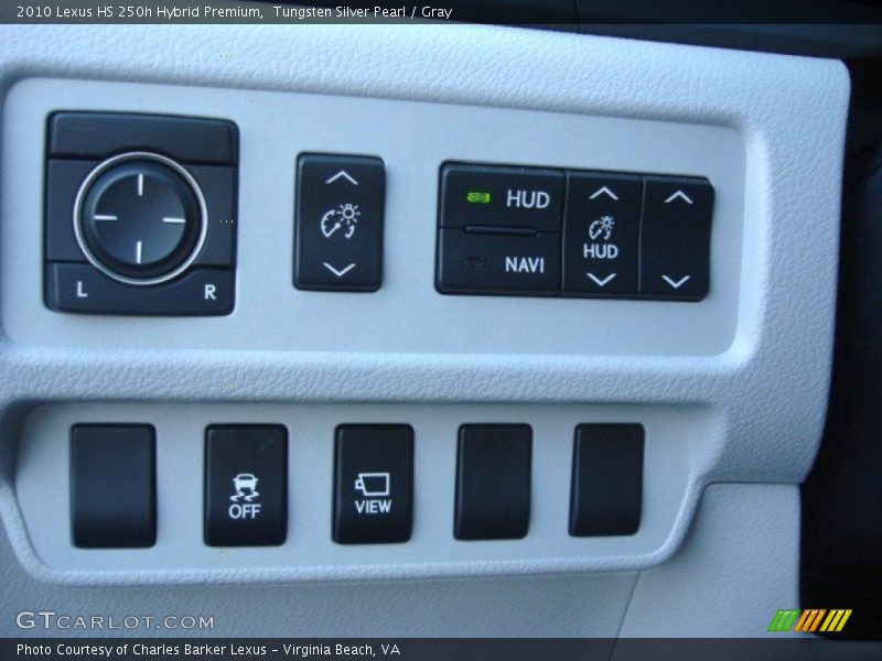 Controls of 2010 HS 250h Hybrid Premium