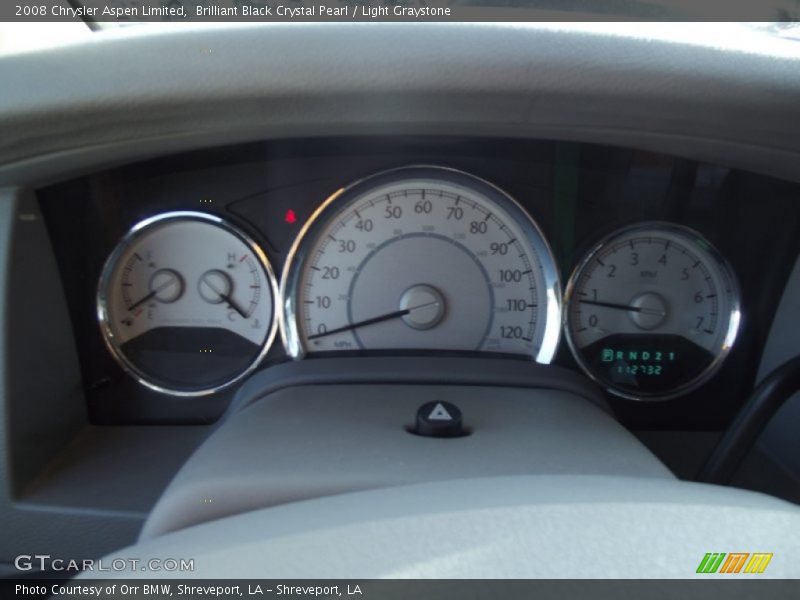 Brilliant Black Crystal Pearl / Light Graystone 2008 Chrysler Aspen Limited