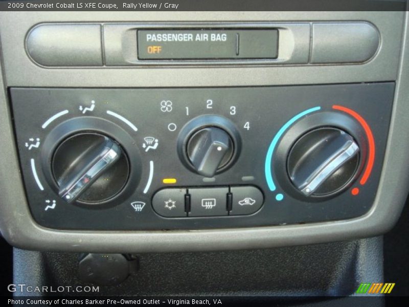Controls of 2009 Cobalt LS XFE Coupe