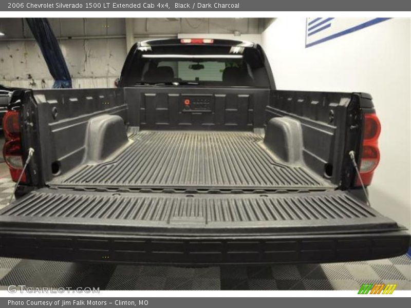 Black / Dark Charcoal 2006 Chevrolet Silverado 1500 LT Extended Cab 4x4