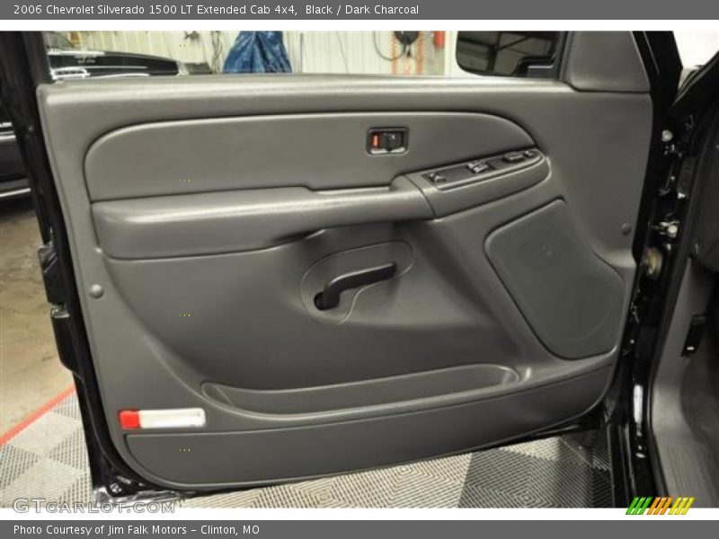Black / Dark Charcoal 2006 Chevrolet Silverado 1500 LT Extended Cab 4x4