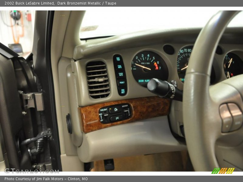 Controls of 2002 LeSabre Limited