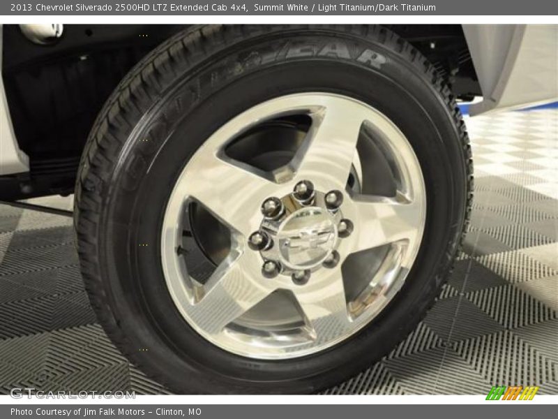 Summit White / Light Titanium/Dark Titanium 2013 Chevrolet Silverado 2500HD LTZ Extended Cab 4x4