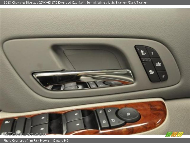 Summit White / Light Titanium/Dark Titanium 2013 Chevrolet Silverado 2500HD LTZ Extended Cab 4x4
