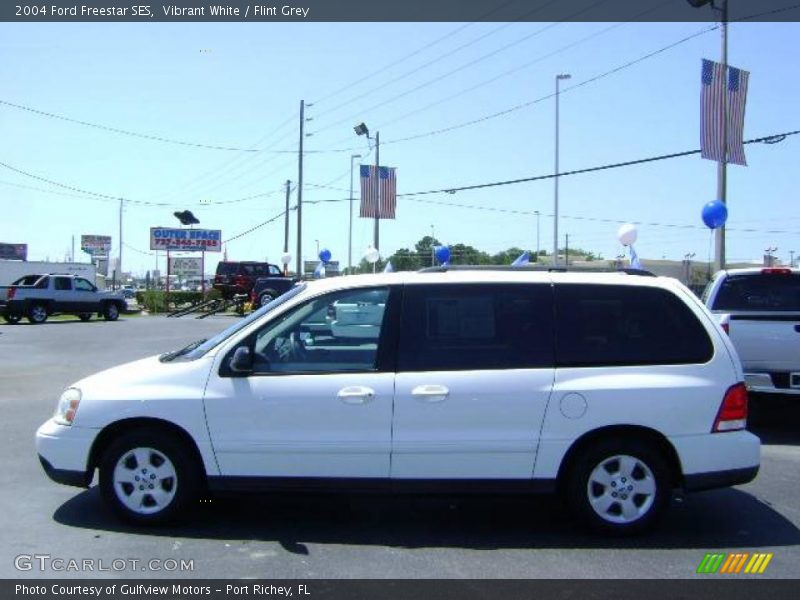 Vibrant White / Flint Grey 2004 Ford Freestar SES