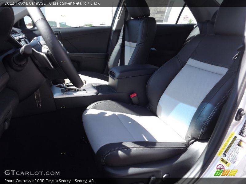 Classic Silver Metallic / Black 2012 Toyota Camry SE