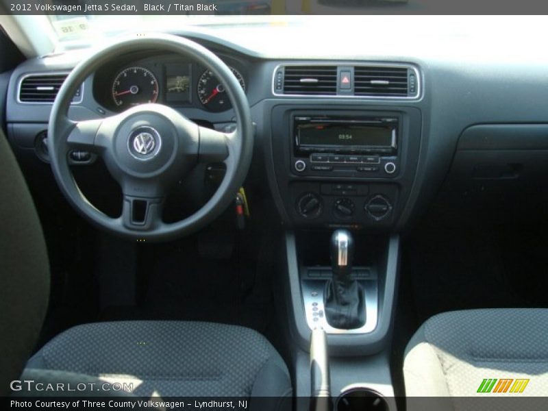 Black / Titan Black 2012 Volkswagen Jetta S Sedan