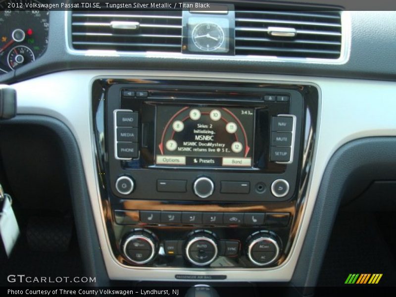 Tungsten Silver Metallic / Titan Black 2012 Volkswagen Passat TDI SE