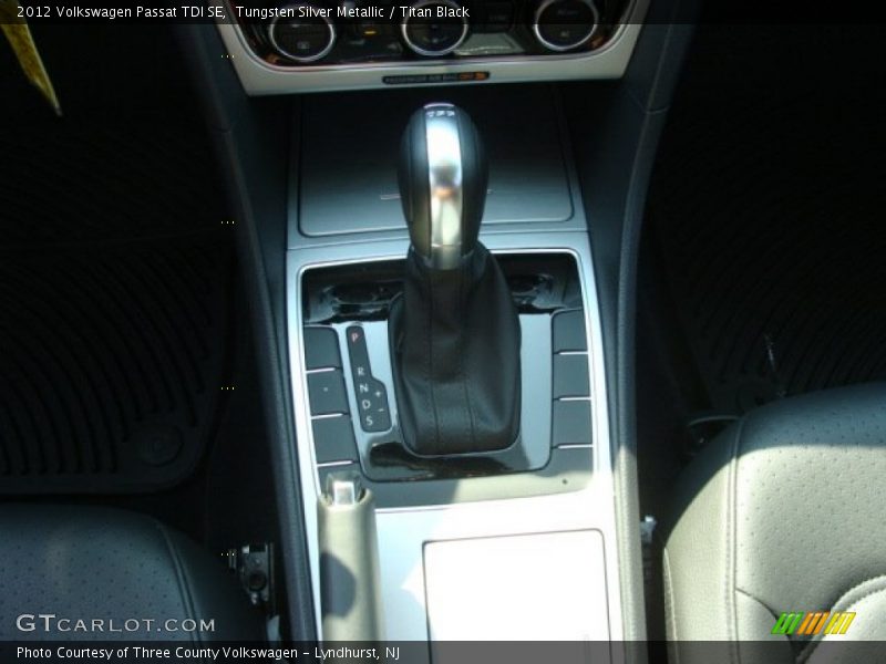 Tungsten Silver Metallic / Titan Black 2012 Volkswagen Passat TDI SE