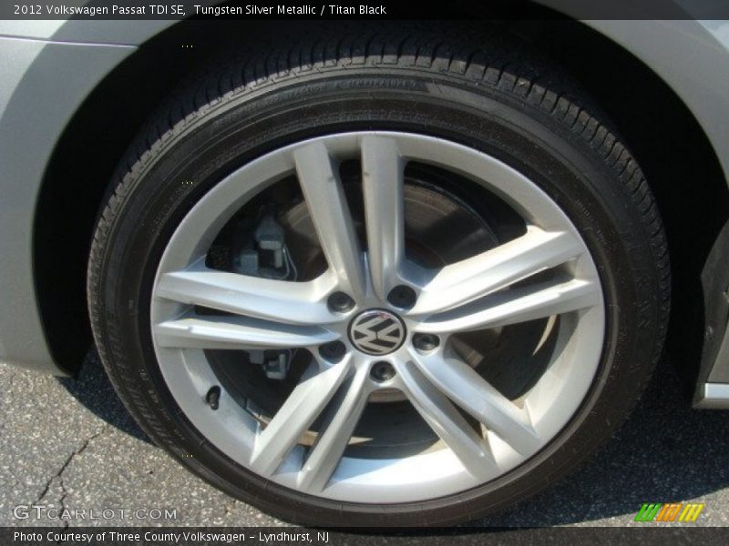 Tungsten Silver Metallic / Titan Black 2012 Volkswagen Passat TDI SE