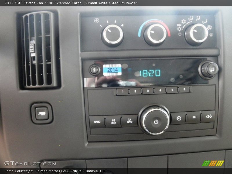 Summit White / Medium Pewter 2013 GMC Savana Van 2500 Extended Cargo