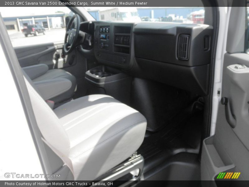 Summit White / Medium Pewter 2013 GMC Savana Van 2500 Extended Cargo