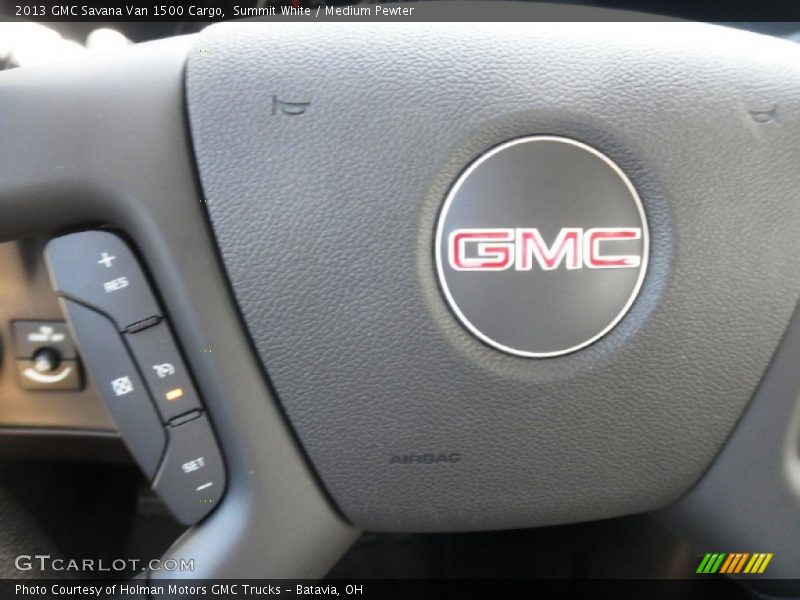 Summit White / Medium Pewter 2013 GMC Savana Van 1500 Cargo