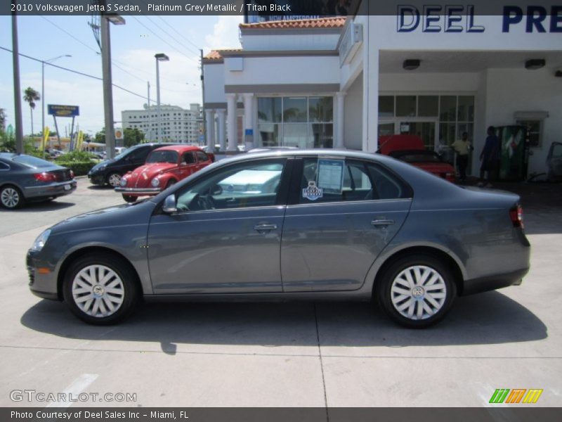 Platinum Grey Metallic / Titan Black 2010 Volkswagen Jetta S Sedan