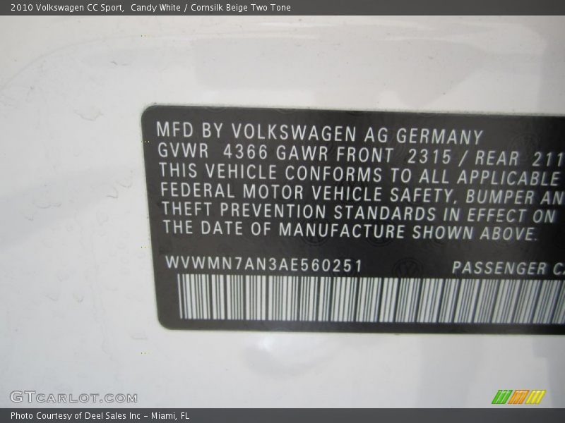 Candy White / Cornsilk Beige Two Tone 2010 Volkswagen CC Sport