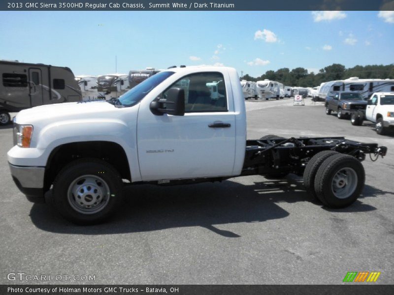 Summit White / Dark Titanium 2013 GMC Sierra 3500HD Regular Cab Chassis