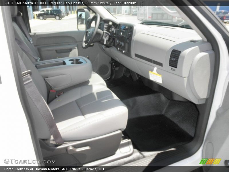 Summit White / Dark Titanium 2013 GMC Sierra 3500HD Regular Cab Chassis