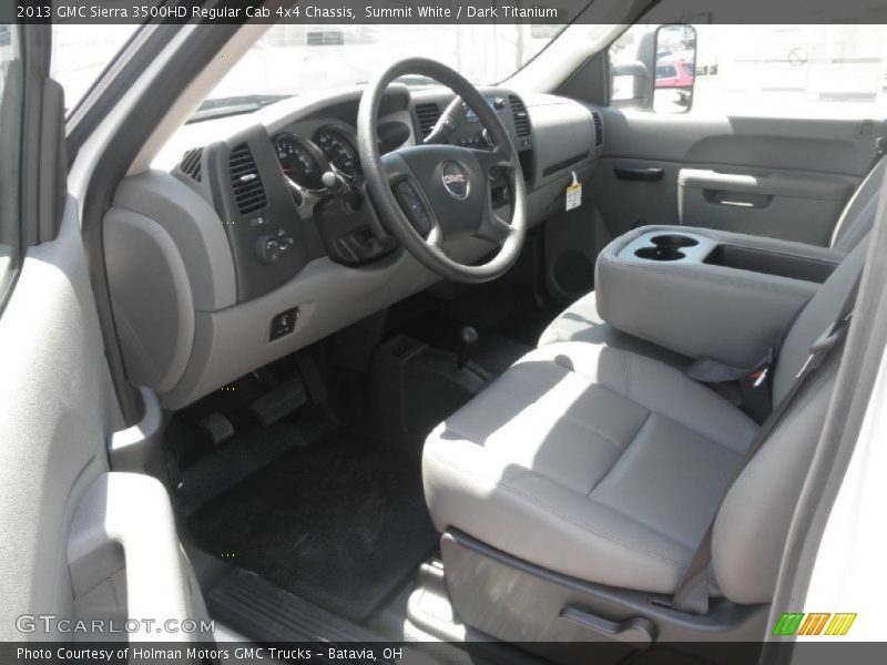 Summit White / Dark Titanium 2013 GMC Sierra 3500HD Regular Cab 4x4 Chassis