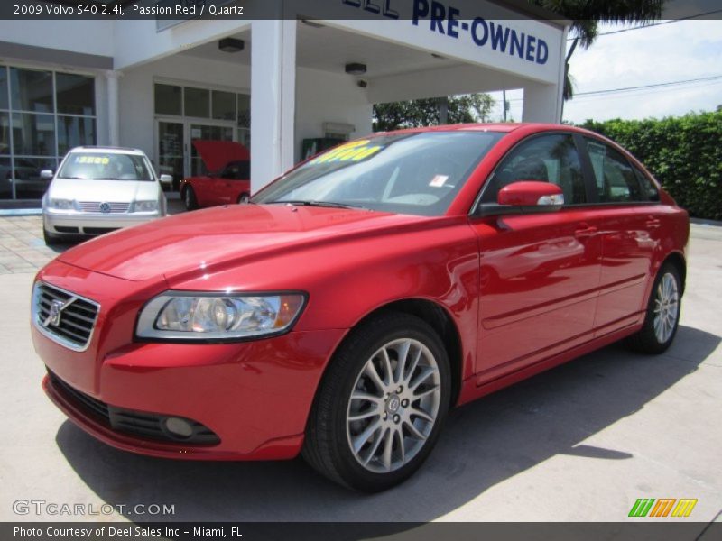 Passion Red / Quartz 2009 Volvo S40 2.4i