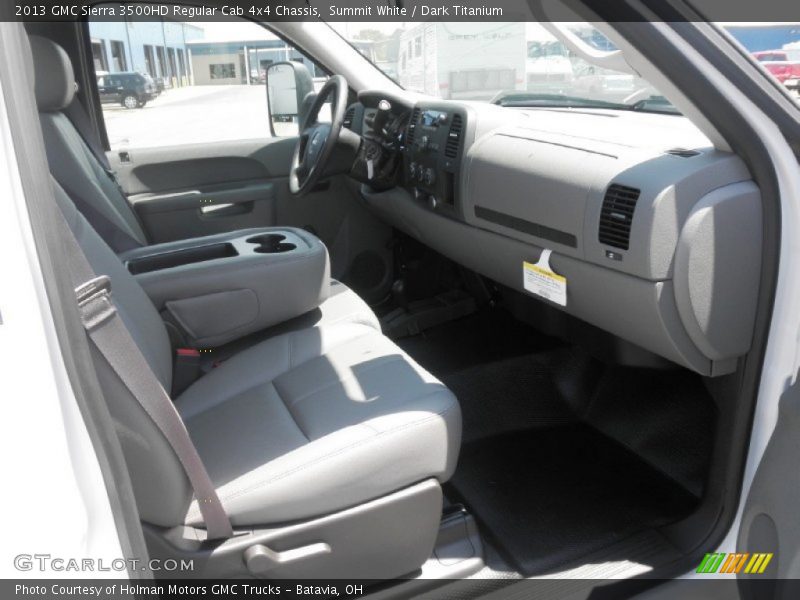Summit White / Dark Titanium 2013 GMC Sierra 3500HD Regular Cab 4x4 Chassis