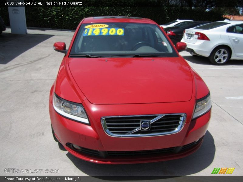 Passion Red / Quartz 2009 Volvo S40 2.4i