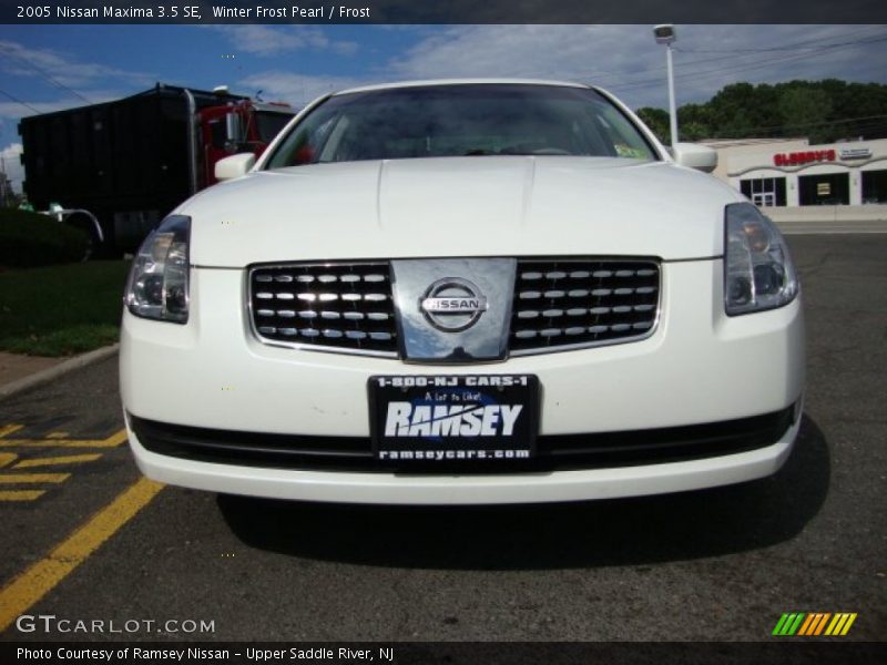 Winter Frost Pearl / Frost 2005 Nissan Maxima 3.5 SE