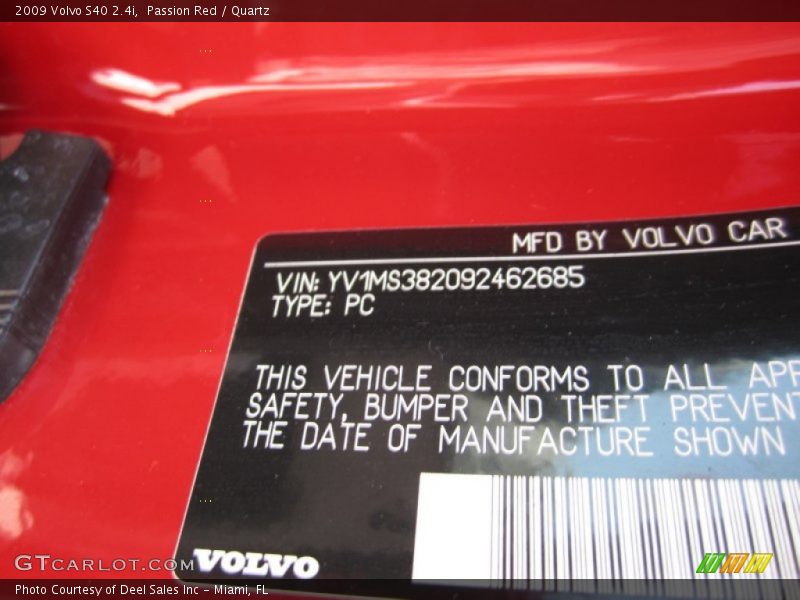 Passion Red / Quartz 2009 Volvo S40 2.4i