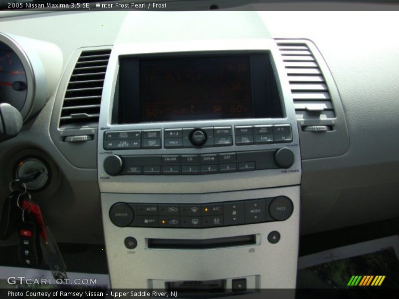 Winter Frost Pearl / Frost 2005 Nissan Maxima 3.5 SE