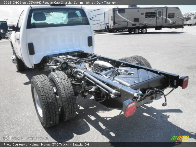 Summit White / Dark Titanium 2013 GMC Sierra 3500HD Regular Cab Chassis
