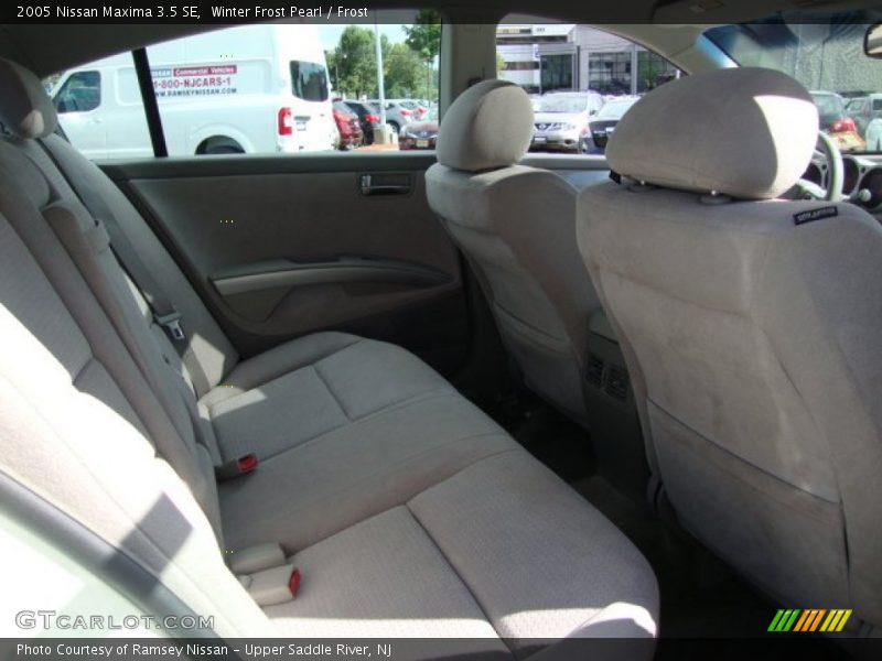Winter Frost Pearl / Frost 2005 Nissan Maxima 3.5 SE