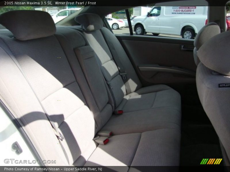 Winter Frost Pearl / Frost 2005 Nissan Maxima 3.5 SE